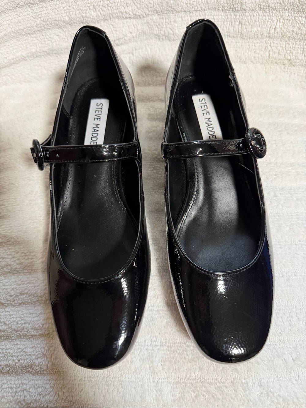 Steve Madden Hawkes Women's Black Patent Leather  Mary Jane Block Heels. 7M